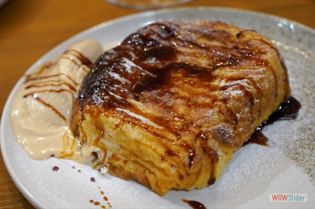 Torrija caramelizada